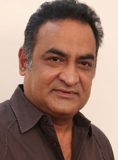 Aadukalam Naren