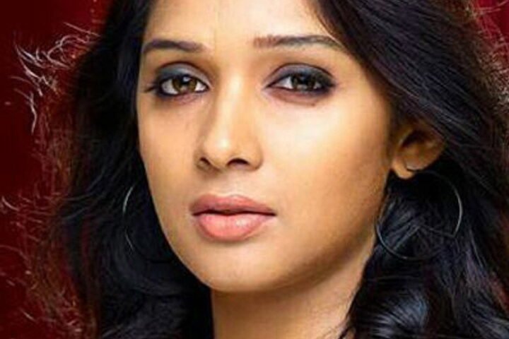 Nyla Usha